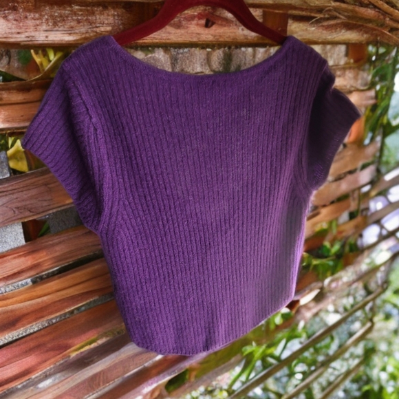 FREE PEOPLE PURPLE CASHMERE TOP - Picture 3 of 6